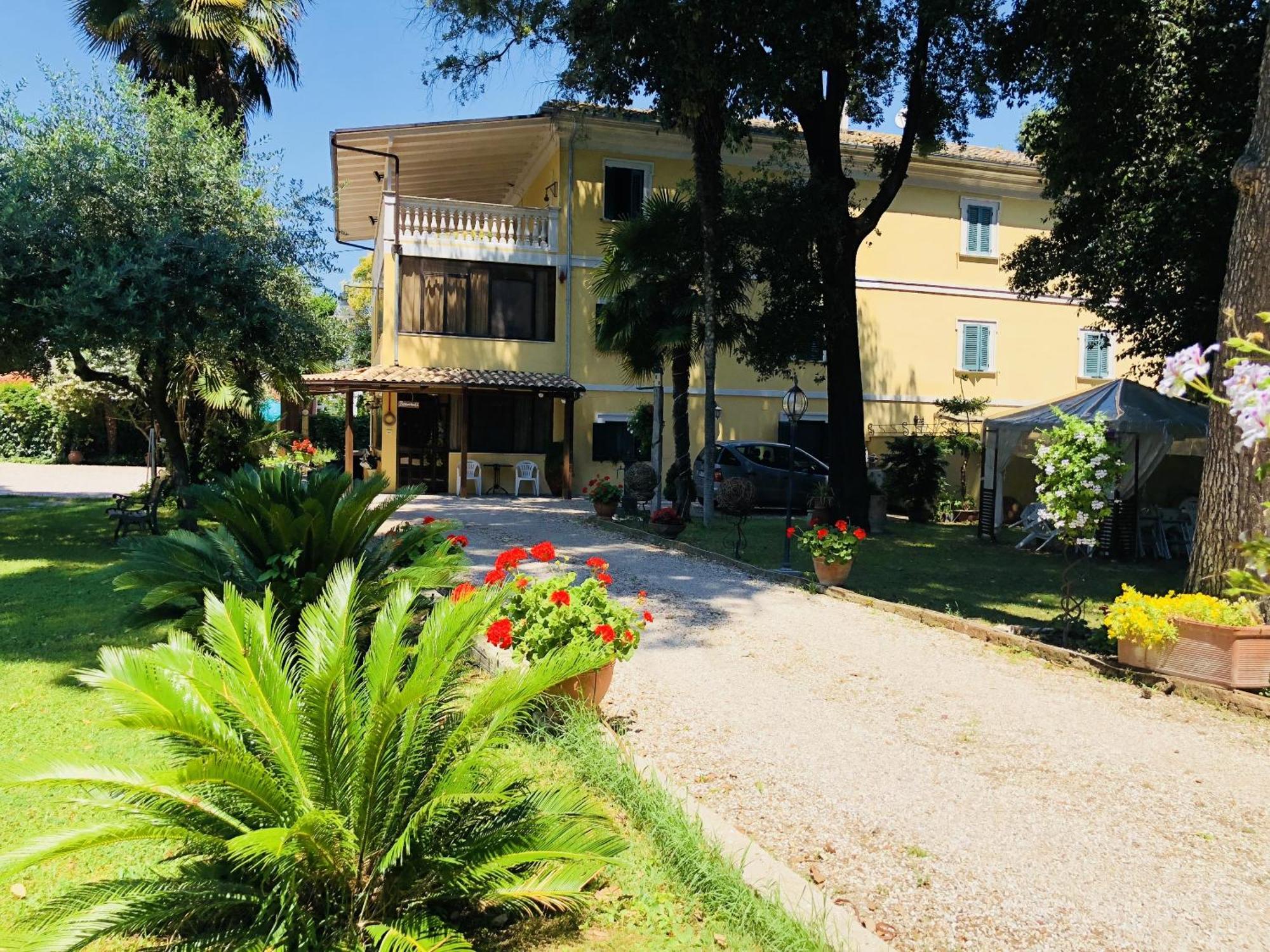 Villa Berghella Montesilvano Marina Εξωτερικό φωτογραφία